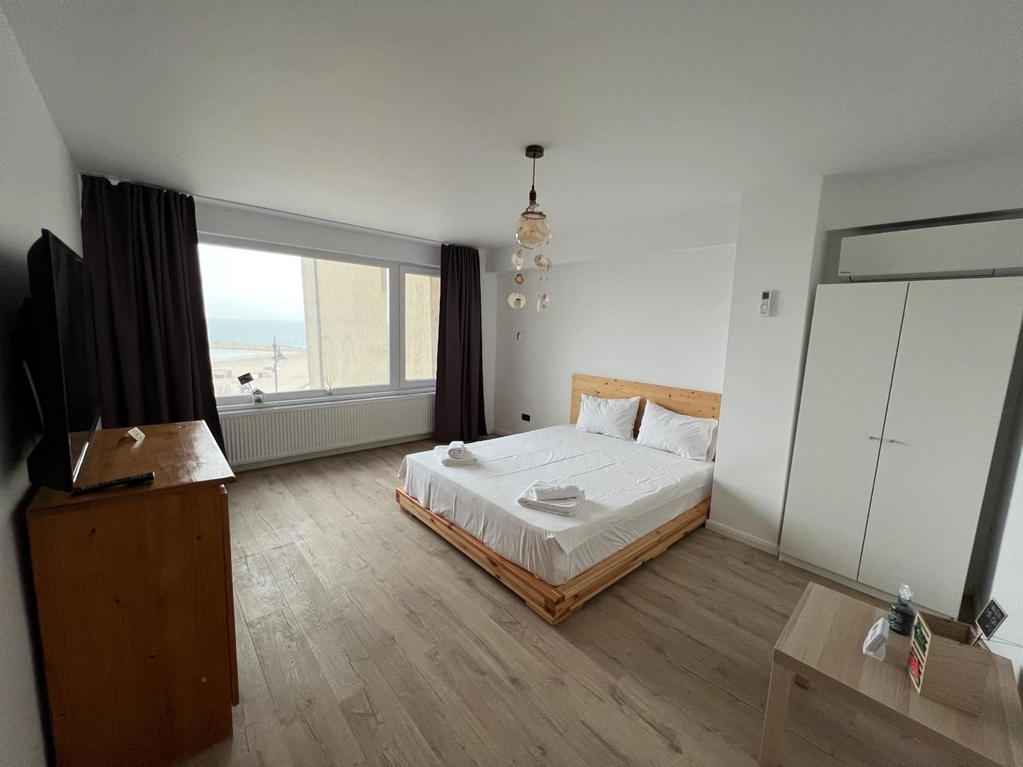 Ella Apart Apartment Constanta Exterior photo